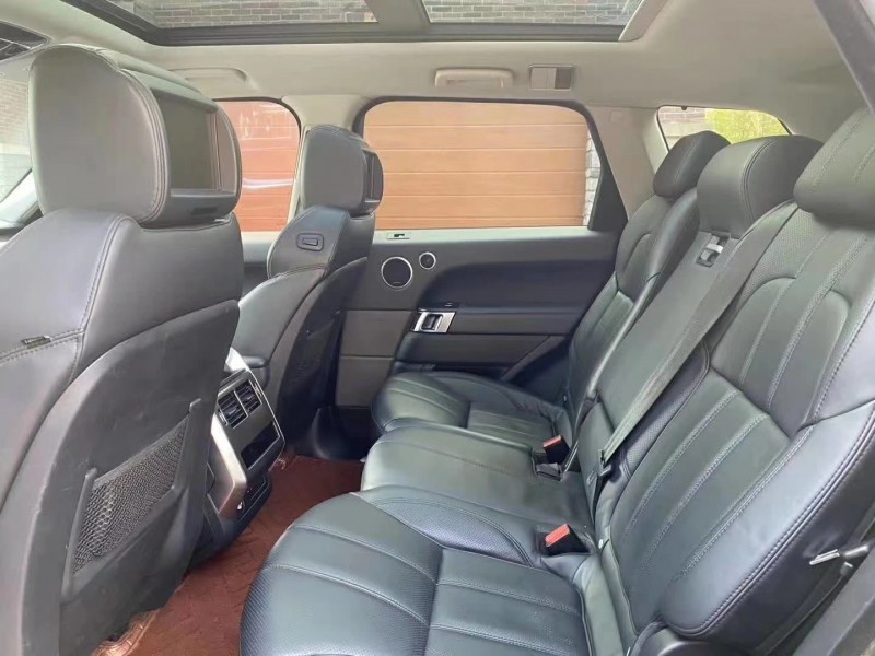 济宁15年路虎揽胜运动6