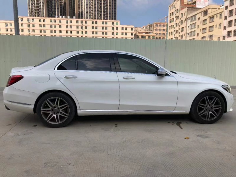深圳15年奔驰C3