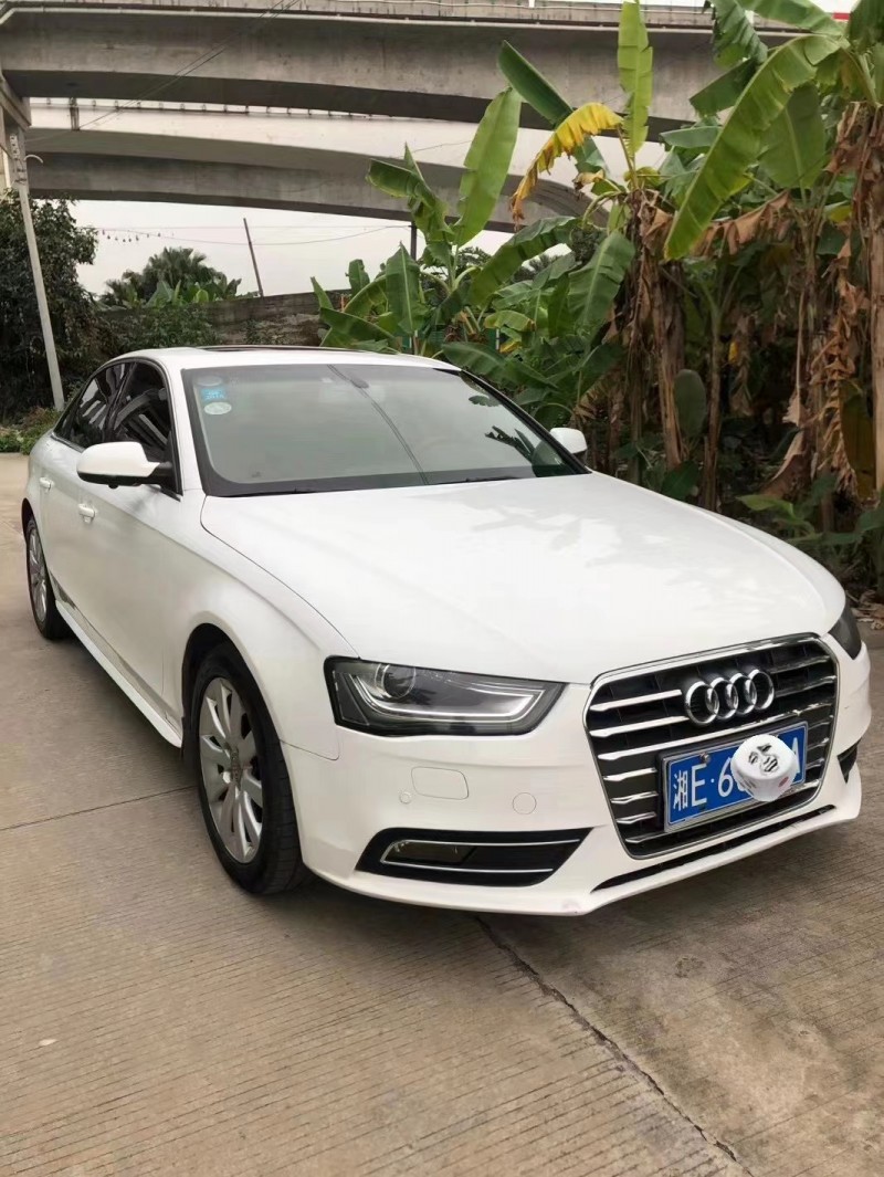 中山14年奥迪A4L2