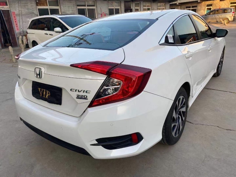 济南19年本田思域7