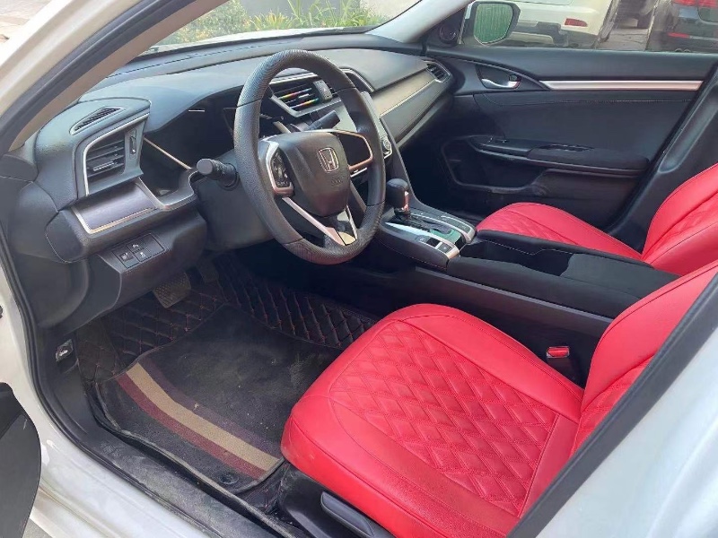 济南19年本田思域5