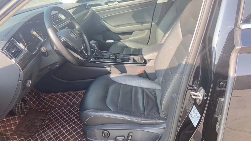 北京20年大众辉昂4