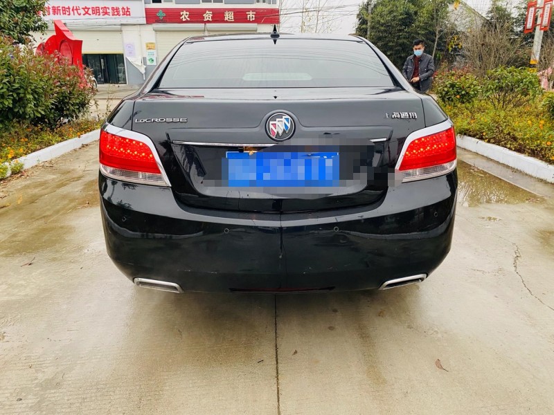 徐州13年别克君越7