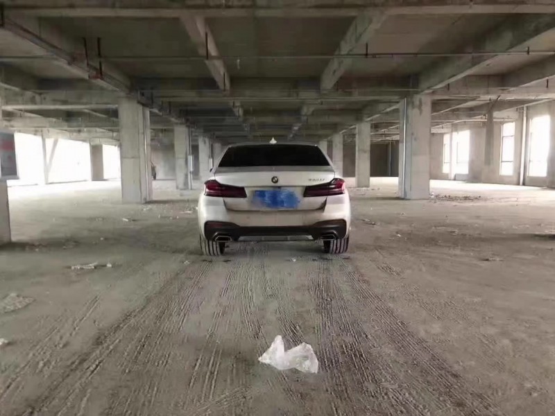 北京20年宝马5系6