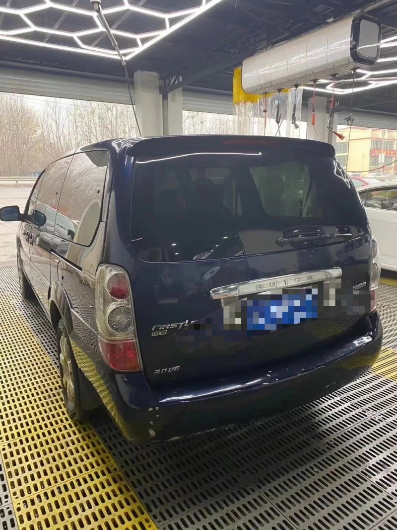 盐城09年别克别克GL88