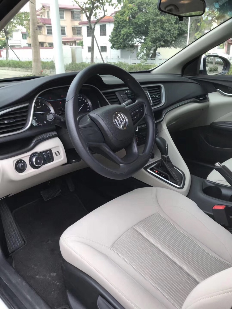 中山20年别克英朗6