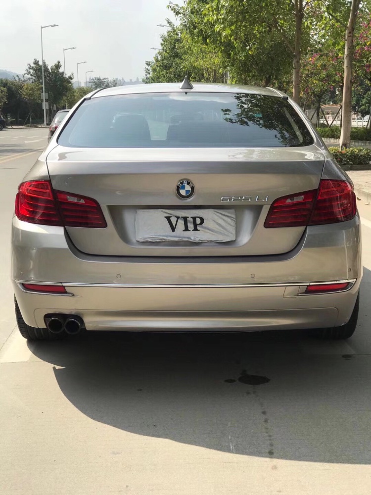 中山15年宝马5系4