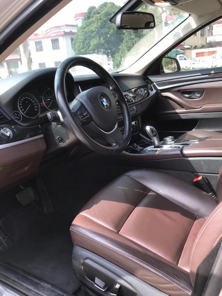 中山15年宝马5系6