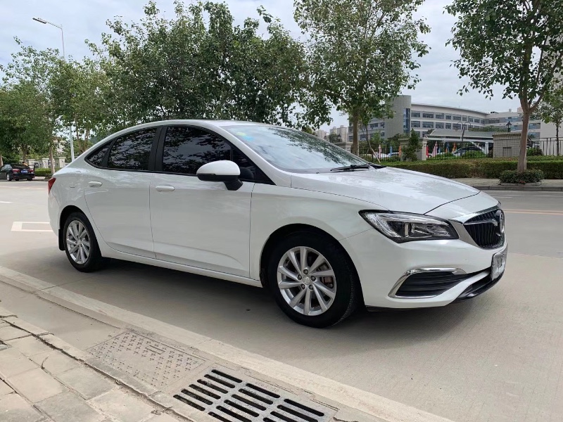 中山18年别克威朗3