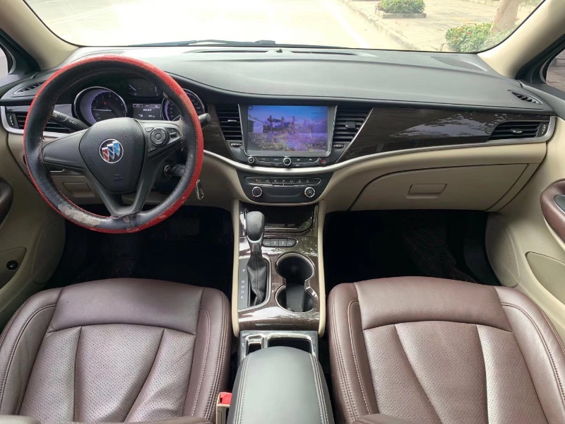 中山18年别克威朗7