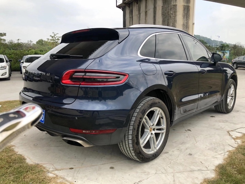 广州14年保时捷Macan8
