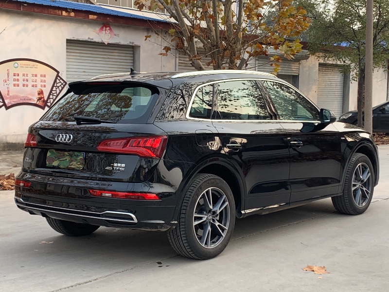 潍坊19年奥迪Q54