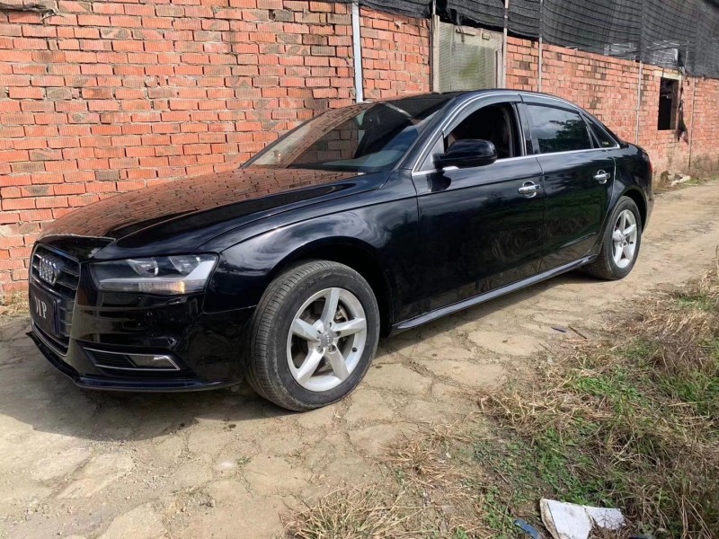 成都13年奥迪A4L2