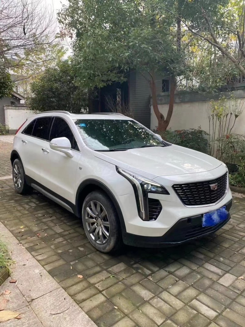 武汉19年凯迪拉克XT48