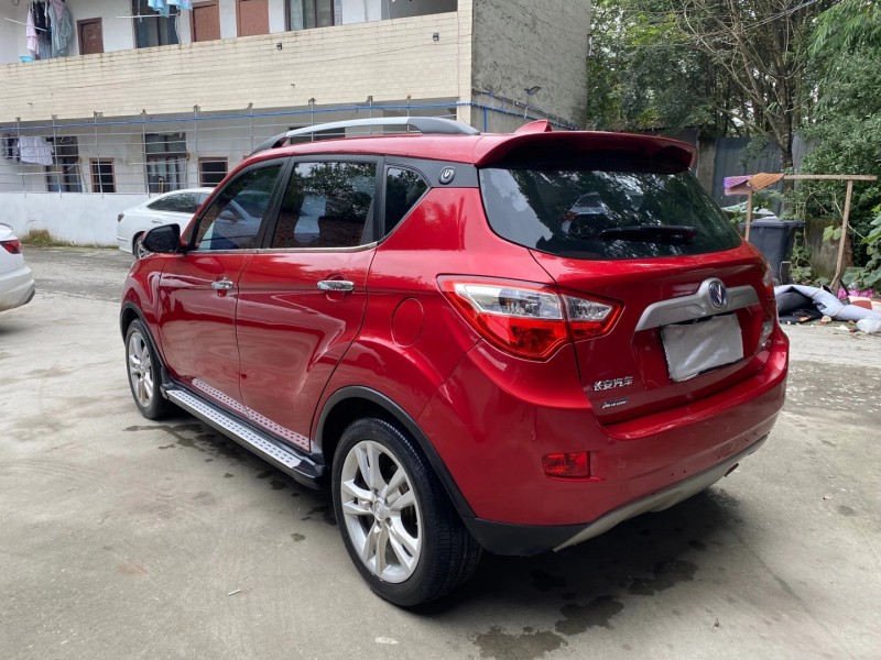 成都14年长安汽车长安CS359