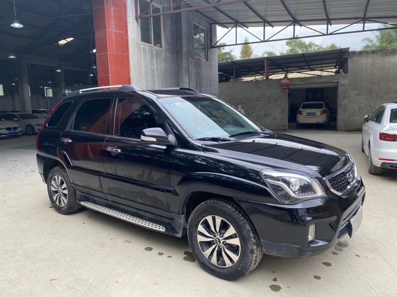 成都13年起亚狮跑3