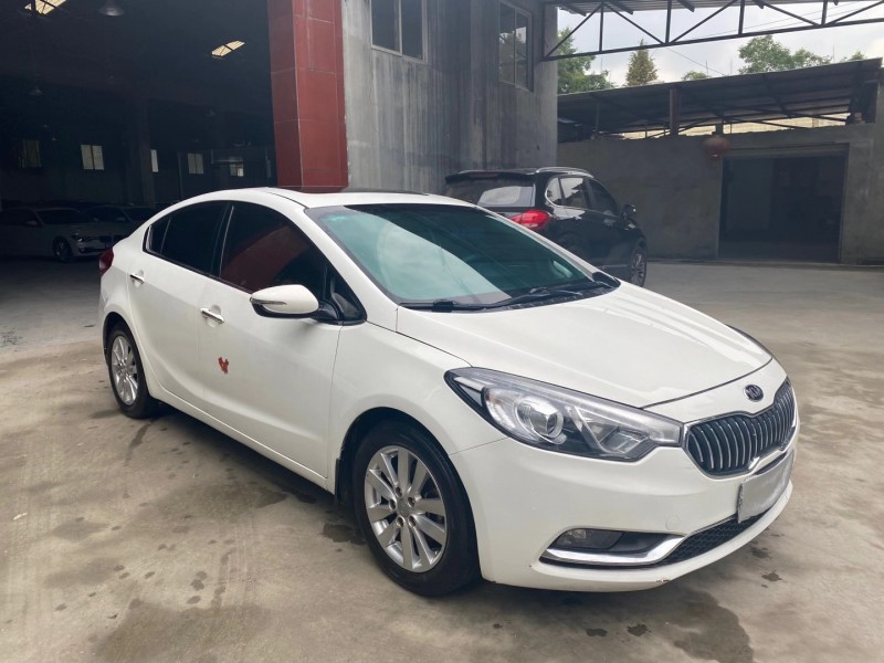 成都13年起亚K33