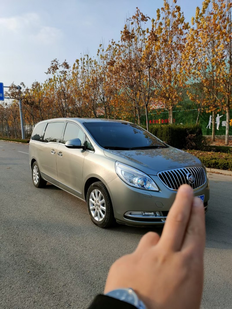 聊城12年别克别克GL83