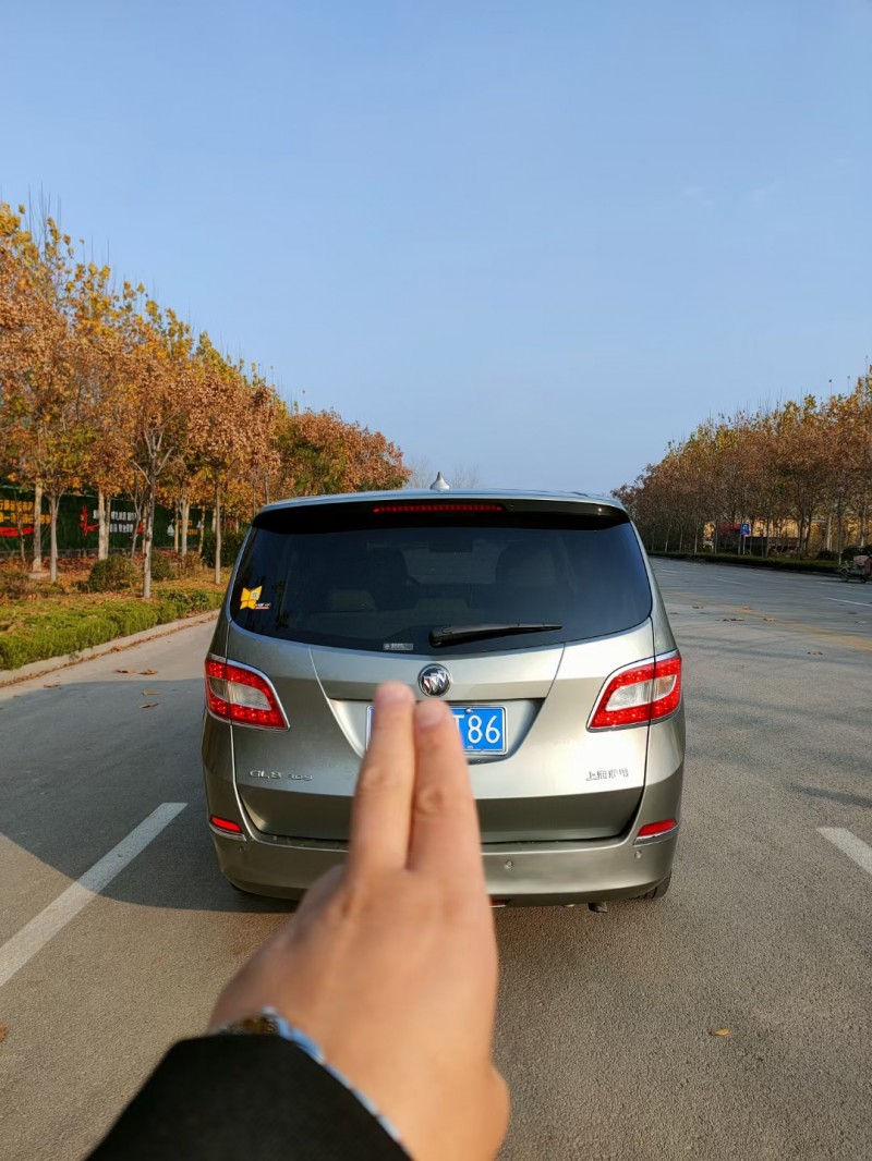 聊城12年别克别克GL84