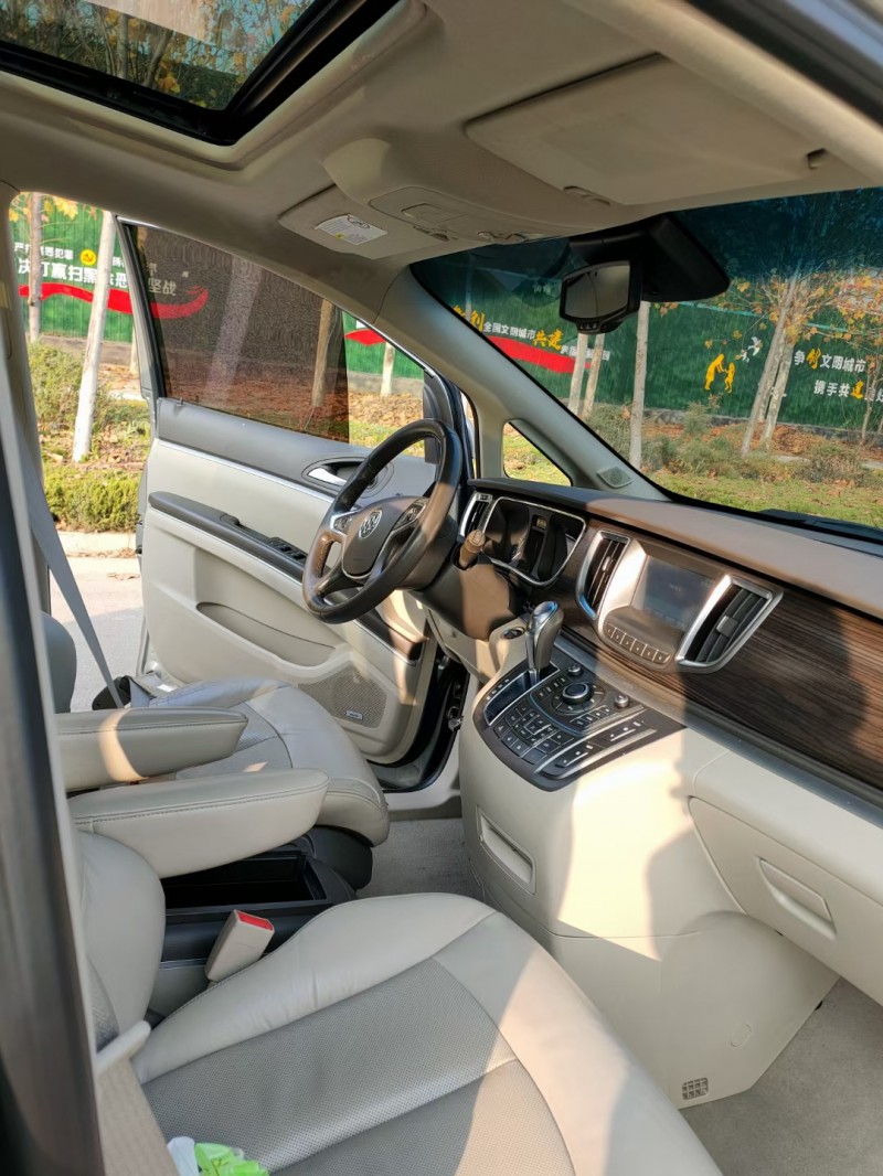 聊城12年别克别克GL86