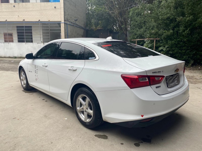 成都18年雪佛兰迈锐宝XL9