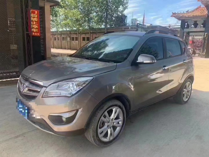 保定14年长安汽车长安CS355