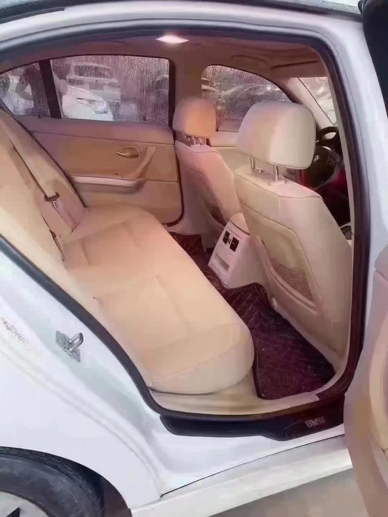 保定10年宝马3系1