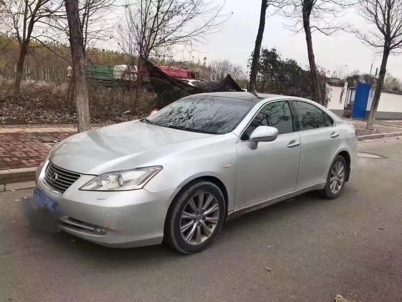 济南09年雷克萨斯ES5