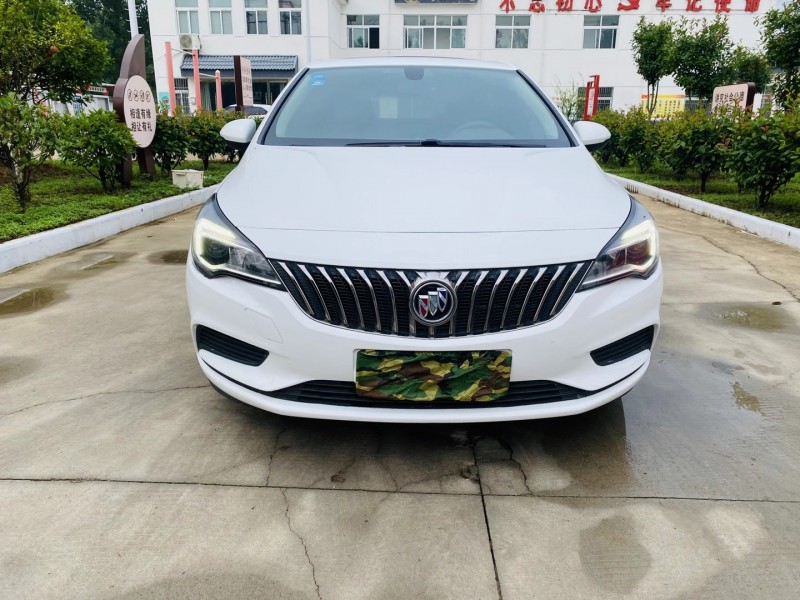 徐州16年别克威朗8