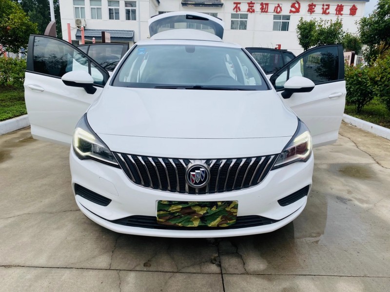 徐州16年别克威朗1