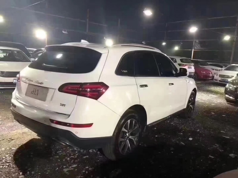 保定17年众泰T6005