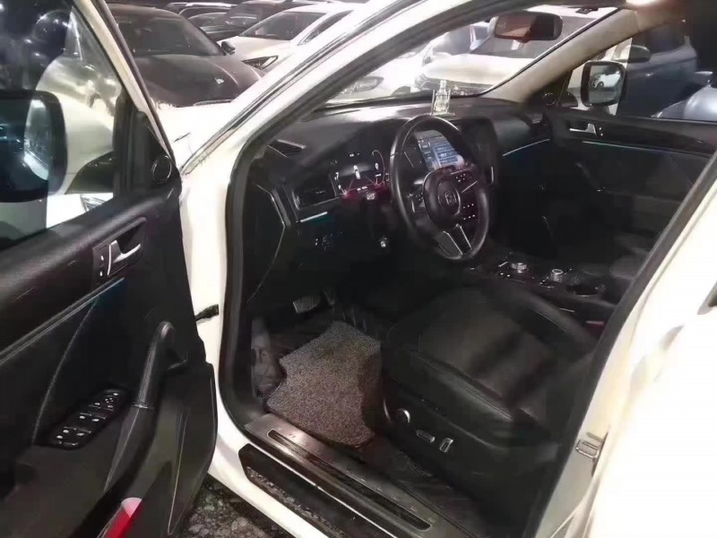 保定17年众泰T6003