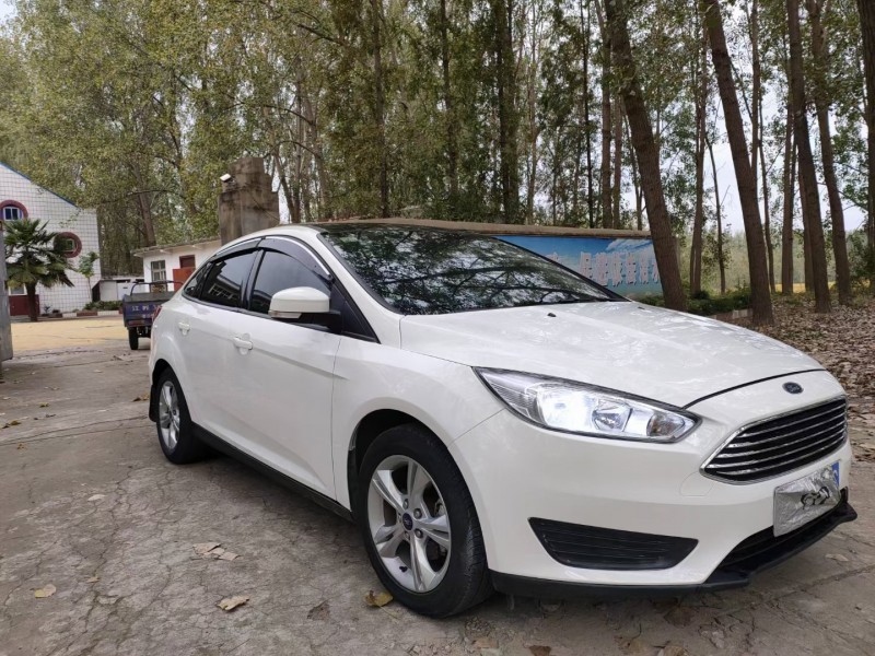 宿迁18年福特福克斯8