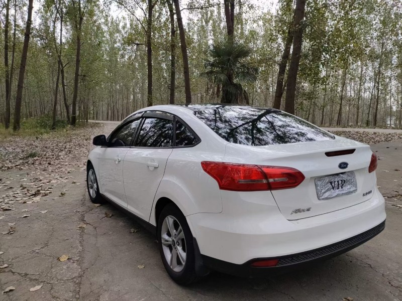 宿迁18年福特福克斯5