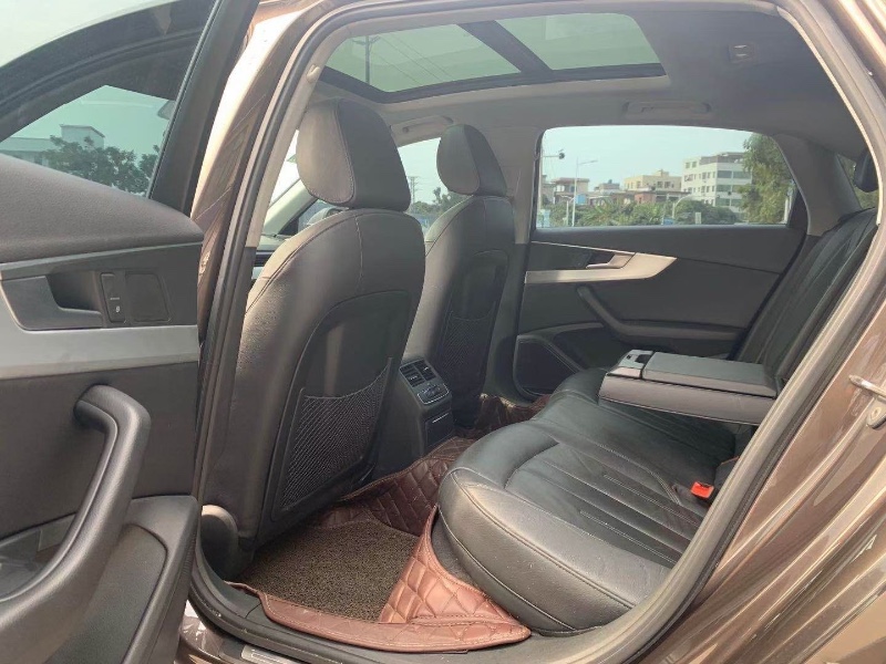 广州19年奥迪A4L5