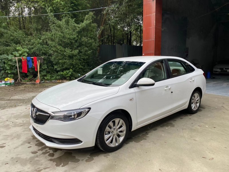 成都20年别克英朗GT2