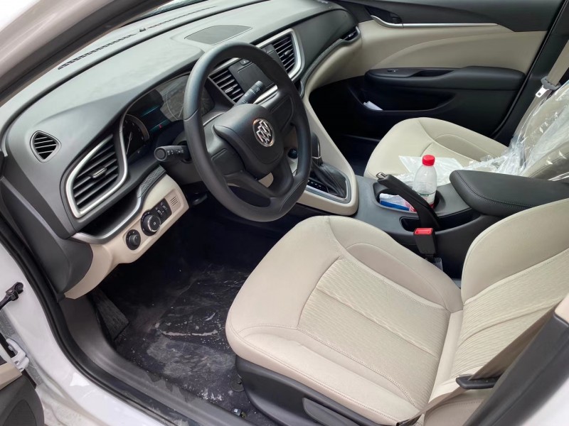 成都20年别克英朗GT6