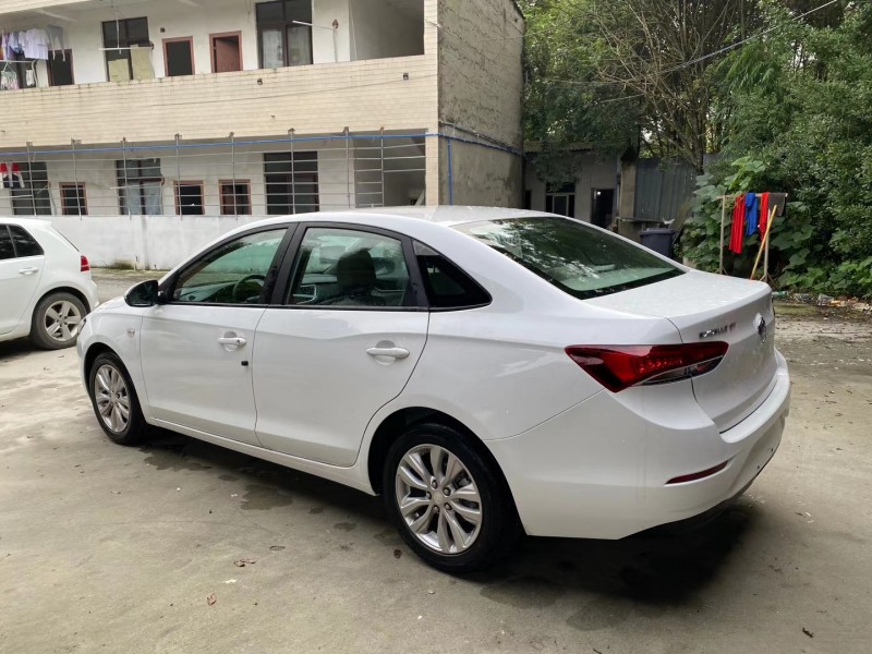 成都20年别克英朗GT8