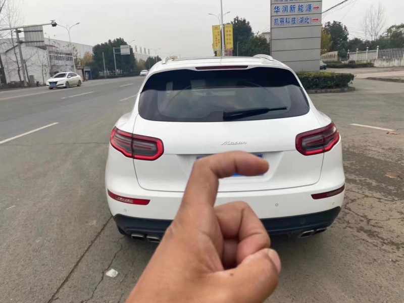 恩施17年眾泰SR99