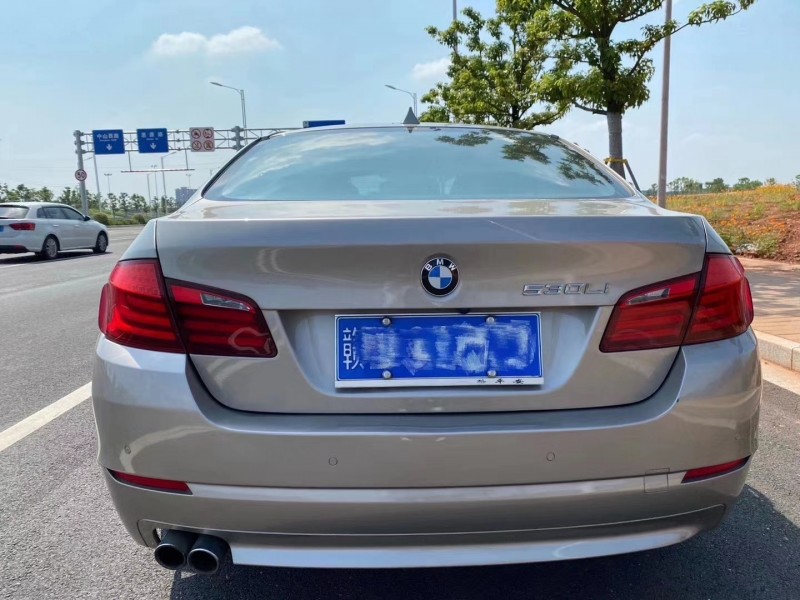 景德鎮13年寶馬5系9
