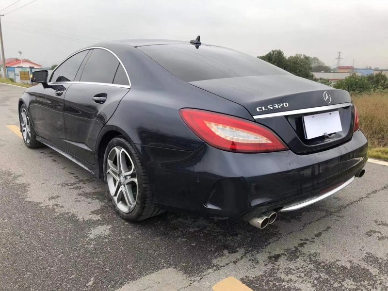 武汉16年奔驰CLS5