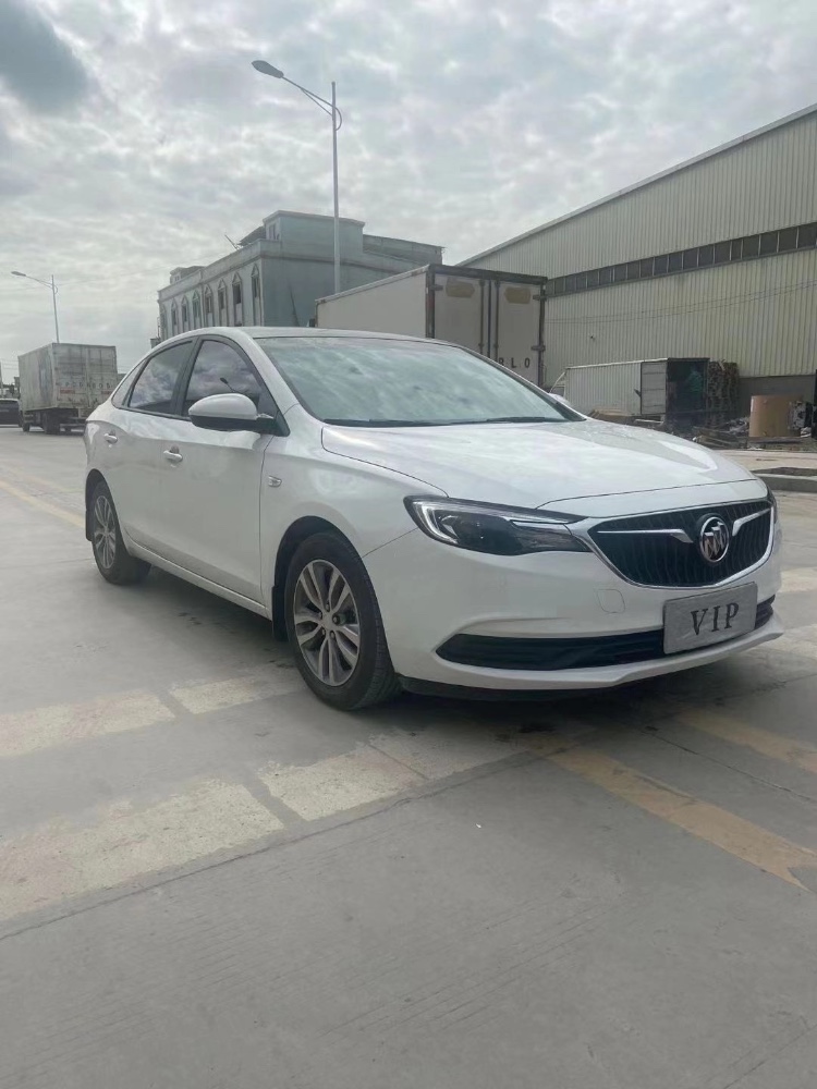 东莞19年别克英朗2