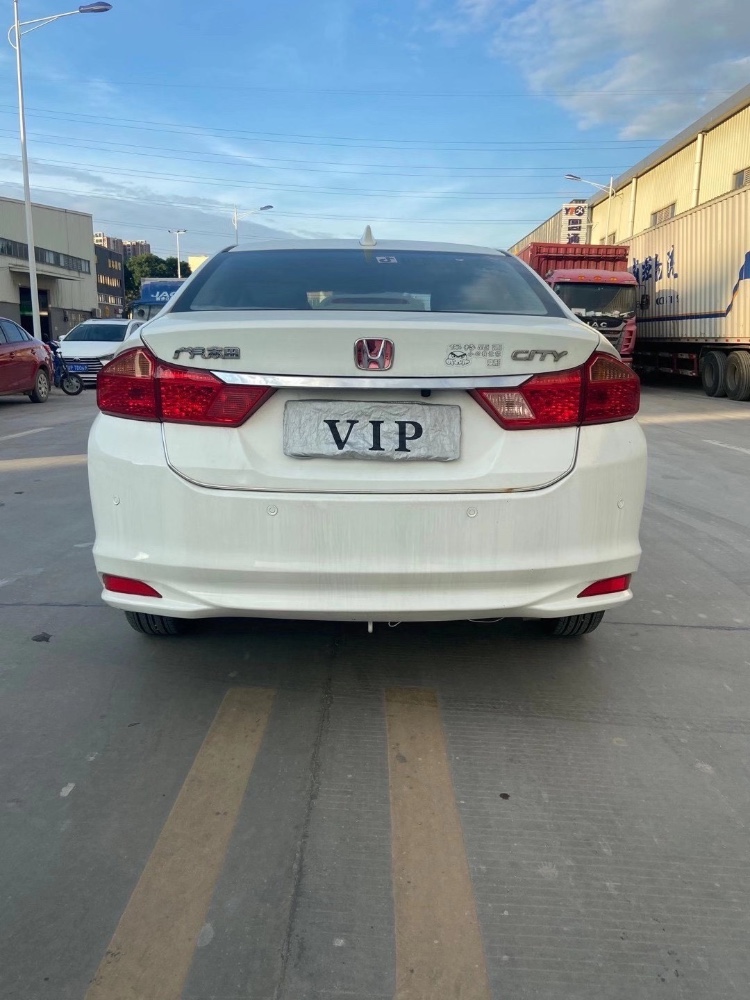 东莞15年本田锋范7