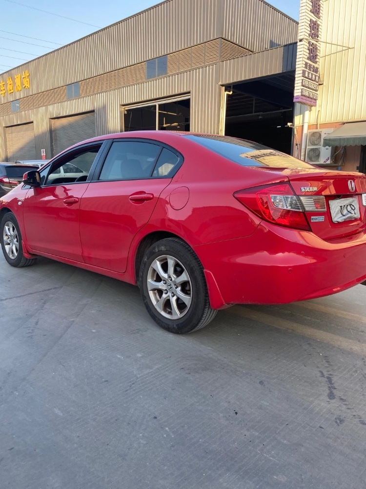 东莞12年本田思域4