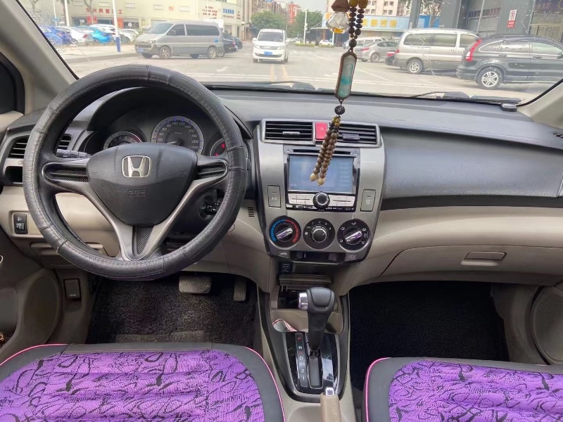 东莞12年本田锋范4