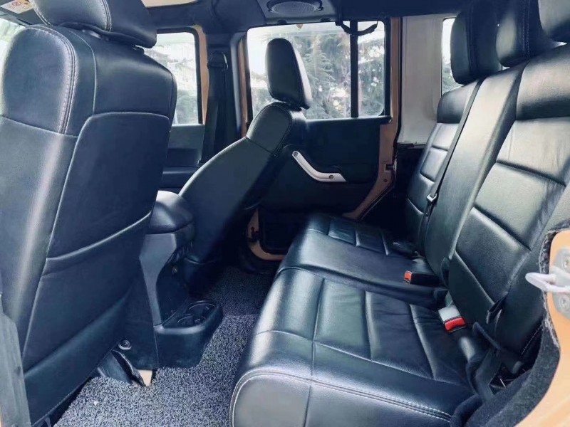 烟台14年Jeep牧马人1