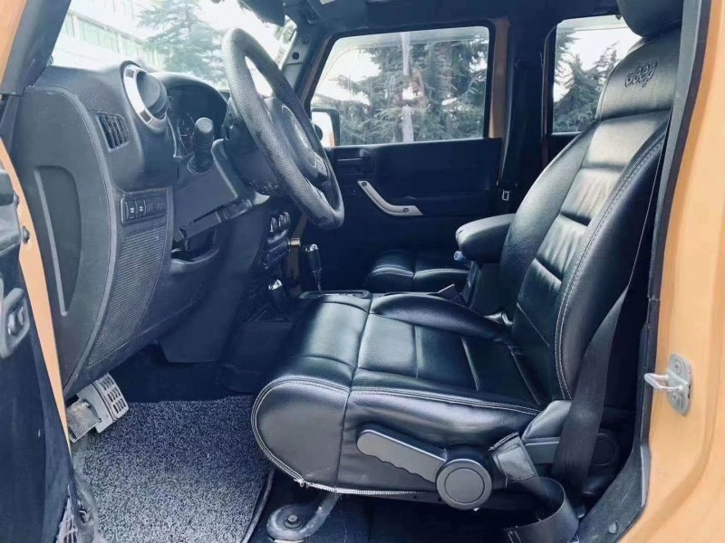 烟台14年Jeep牧马人2