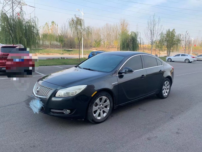 济宁13年别克君威3