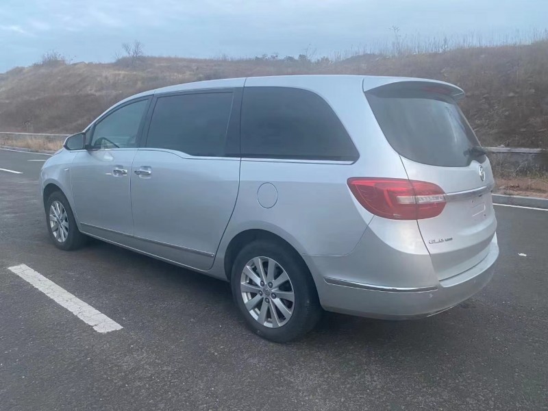 烟台17年别克别克GL88