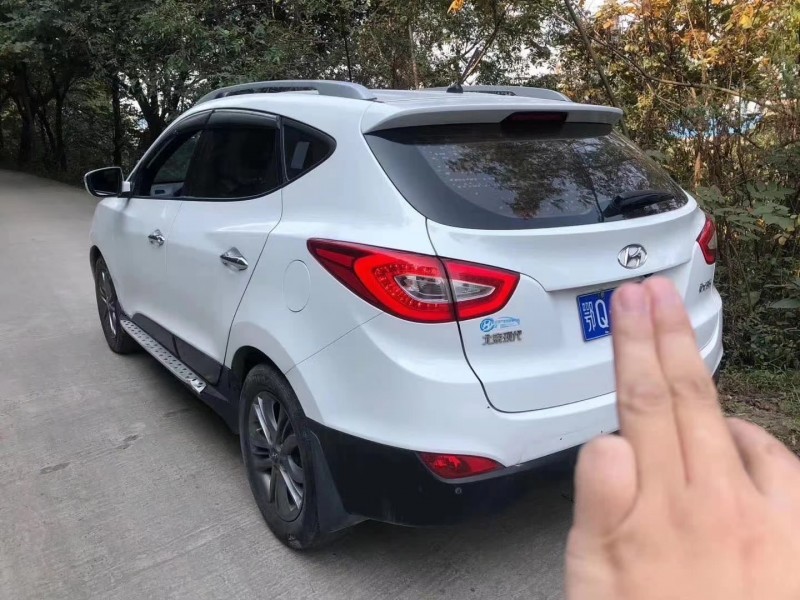 成都14年现代ix354